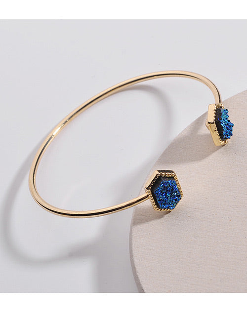 Iris Bangle